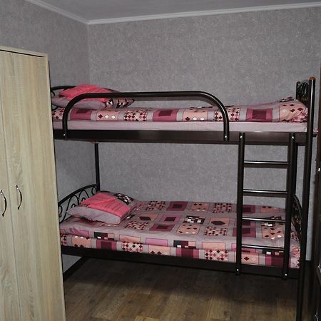 Hostel Bayit Кременчук Екстериор снимка