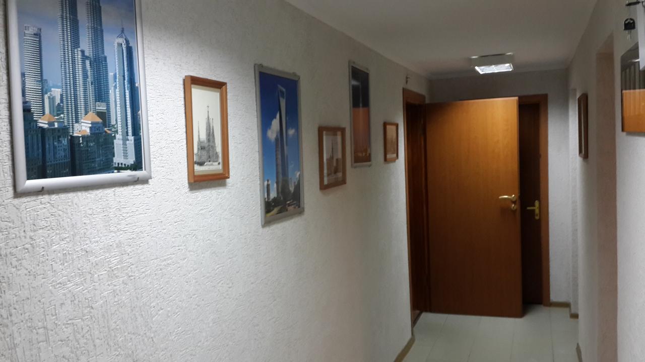 Hostel Bayit Кременчук Екстериор снимка